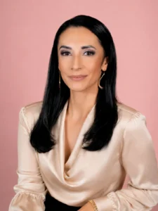 Ali Turiano Age, height, husband, net worth, career